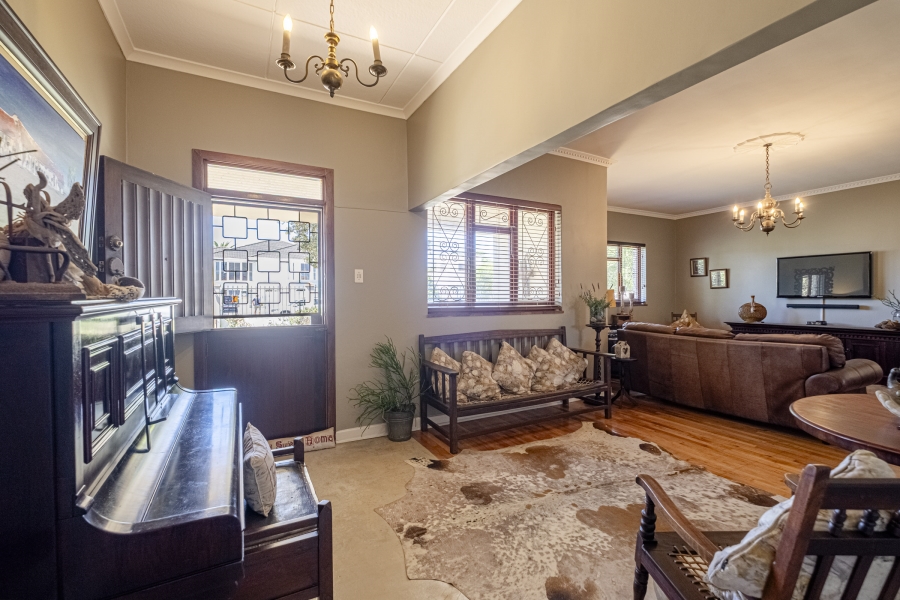 4 Bedroom Property for Sale in Summerstrand Eastern Cape